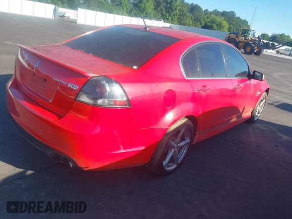 2009 Pontiac G8 GT z VIN 6G2EC57Y69L169285, wystawiony jako IAAI lot #42339645 z przebiegiem 128 306 mil mil oraz . Historia ofert i sprzedaży dostępna na DreamBid. Obrazek 4.