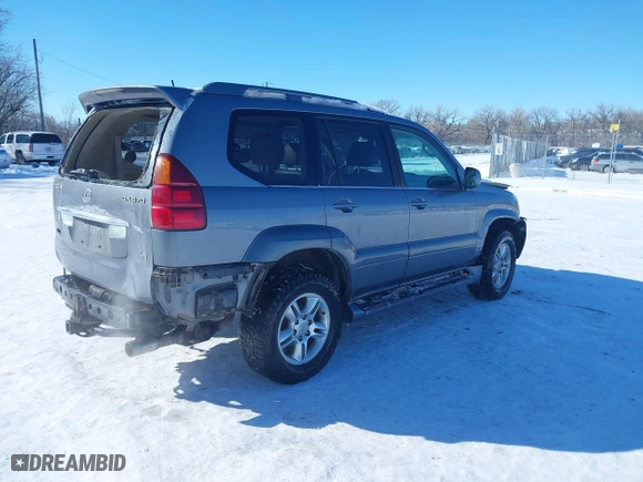 2007 Lexus GX 470 with VIN JTJBT20X470139936, listed as a IAAI auction lot 41507026 with 225,723 mi miles. Bid and sale history available at carsss.com. Image 4.
