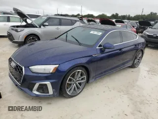 2023 Audi A5 Sportback S line Premium z VIN WAUDACF54PA049206, wystawiony jako Copart lot #74617084 z przebiegiem Nie podano mil oraz Nie do naprawy • Non repairable. Historia ofert i sprzedaży dostępna na DreamBid. Obrazek 1.
