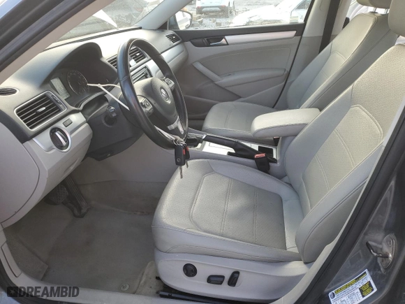 2012 Volkswagen Passat SE with VIN 1VWBH7A31CC108162, listed as a Copart auction lot 49001885 with 104,309 mi miles and Salvage Title. Bid and sale history available at carsss.com. Image 7.