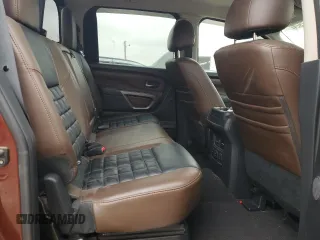 2017 Nissan Titan XD SV with VIN 1N6BA1F47HN524439, listed as a Copart auction lot 78552924 with 139,696 mi miles and Salvage Title. Bid and sale history available at carsss.com. Image 10.