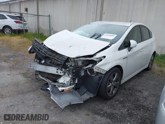 2015 Toyota Prius Four with VIN JTDKN3DU9F0399119, listed as a IAAI auction lot 42068084 with 1 mi miles. Bid and sale history available at carsss.com. Image 2.