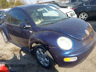 2002 Volkswagen Beetle GLS z VIN 3VWCB21CX2M432877, wystawiony jako IAAI lot #41605027 z przebiegiem Nie podano mil oraz . Historia ofert i sprzedaży dostępna na DreamBid. Obrazek 1.