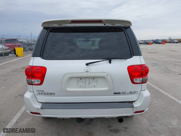 2006 Toyota Sequoia Limited with VIN 5TDBT48A06S275930, listed as a IAAI auction lot 41565423 with 192,993 mi miles. Bid and sale history available at carsss.com. Image 16.
