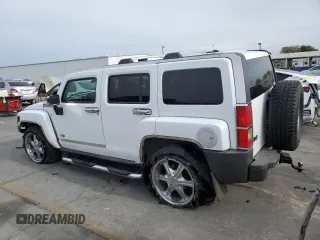 2007 Hummer H3 SUV with VIN 5GTDN13E178115646, listed as a Copart auction lot 80996834 with 160,478 mi miles and Salvage Title. Bid and sale history available at carsss.com. Image 2.
