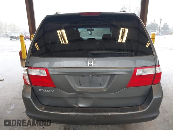2007 Honda Odyssey EX with VIN 5FNRL38417B054717, listed as a IAAI auction lot 41955733 with 157,076 mi miles. Bid and sale history available at carsss.com. Image 16.