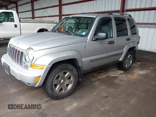 2005 Jeep Liberty Limited with VIN 1J4GL58K95W705631, listed as a IAAI auction lot 41868241 with 108,034 mi miles and . Bid and sale history available at DreamBid. Image 2.