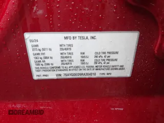 2024 Tesla Model Y z VIN 7SAYGDED9RA304010, wystawiony jako IAAI lot #42366995 z przebiegiem Nie podano mil oraz . Historia ofert i sprzedaży dostępna na DreamBid. Obrazek 9.