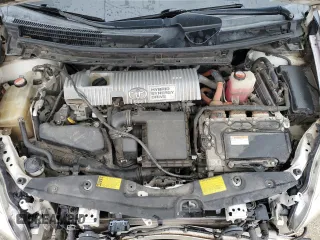 2015 Toyota Prius Four z VIN JTDKN3DU4F0410964, wystawiony jako Copart lot #59362255 z przebiegiem 239 594 mil mil oraz Czysty tytuł • Clean title. Historia ofert i sprzedaży dostępna na DreamBid. Obrazek 11.