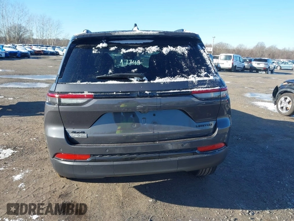 2024 Jeep Grand Cherokee Limited with VIN 1C4RJHBG3R8586947, listed as a IAAI auction lot 41172584 with 3,565 mi miles and . Bid and sale history available at DreamBid. Image 17.