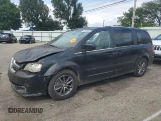 2017 Dodge Grand Caravan SXT with VIN 2C4RDGCG2HR557961, listed as a Copart auction lot 48686205 with 42,868 mi miles and Salvage Title. Bid and sale history available at DreamBid. Image 1.