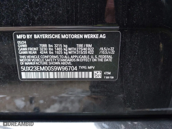 2025 BMW X7 xDrive40i with VIN 5UX23EM00S9W96704, listed as a IAAI auction lot 41325772 with 1 mi miles. Bid and sale history available at carsss.com. Image 9.