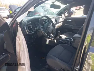 2017 Toyota Tacoma SR5 with VIN 3TMCZ5AN9HM066386, listed as a IAAI auction lot 41991947 with 117,350 mi miles. Bid and sale history available at carsss.com. Image 5.
