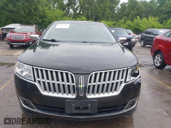 2012 Lincoln MKZ with VIN 3LNHL2GC8CR836774, listed as a IAAI auction lot 42413543 with 202,519 mi miles and . Bid and sale history available at DreamBid. Image 12.