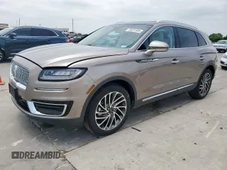 2020 Lincoln Nautilus Reserve z VIN 2LMPJ6K95LBL04678, wystawiony jako Copart lot #59231995 z przebiegiem 42 382 mil mil oraz Szkoda całkowita • Salvage title. Historia ofert i sprzedaży dostępna na DreamBid. Obrazek 1.