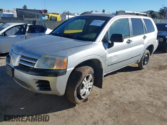 2004 Mitsubishi Endeavor LS with VIN 4A4MM21S34E004661, listed as a IAAI auction lot 41283069 with 255,650 mi miles. Bid and sale history available at carsss.com. Image 2.