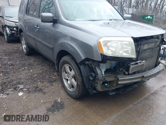 2009 Honda Pilot EX-L with VIN 5FNYF48669B033858, listed as a IAAI auction lot 41918525 with 161,605 mi miles and . Bid and sale history available at carsss.com. Image 16.