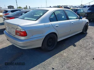 2001 BMW 5 Series 525i z VIN WBADT43411GX24655, wystawiony jako IAAI lot #42313493 z przebiegiem Nie podano mil oraz . Historia ofert i sprzedaży dostępna na DreamBid. Obrazek 4.