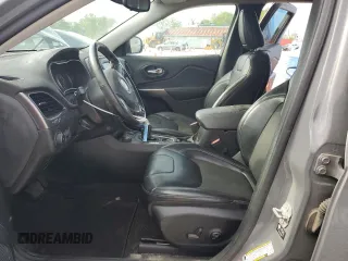2021 Jeep Cherokee Latitude Plus с VIN 1C4PJMLB0MD111808, выставлен на аукционе Copart как лот 56181565 с пробегом 177 077 миль миль и Чистый • Clean title. История ставок и продаж доступна на DreamBid. Изображение 7.