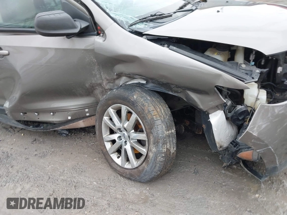 2013 Ford Edge SEL with VIN 2FMDK3JC7DBC80800, listed as a IAAI auction lot 42016037 with 189,746 mi miles. Bid and sale history available at carsss.com. Image 6.