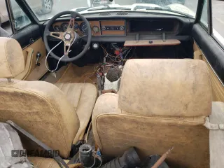 1980 FIAT 124 Spider z VIN 124CS000165091, wystawiony jako Copart lot #72478654 z przebiegiem 10 397 mil mil oraz Czysty tytuł • Clean title. Historia ofert i sprzedaży dostępna na DreamBid. Obrazek 8.