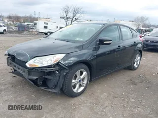 2014 Ford Focus SE with VIN 1FADP3K20EL308990, listed as a IAAI auction lot 41914825 with 33,498 mi miles. Bid and sale history available at carsss.com. Image 16.