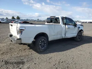 2017 Nissan Titan with VIN 1N6BA1RP7HN536578, listed as a Copart auction lot 53859555 with 39,271 mi miles and Salvage title. Bid and sale history available at DreamBid. Image 3.