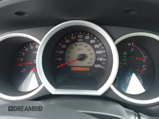 2010 Toyota Tacoma with VIN 5TENX4CN5AZ692063, listed as a IAAI auction lot 41587511 with 117,098 mi miles. Bid and sale history available at carsss.com. Image 7.