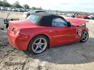 2006 BMW Z4 3.0si with VIN 4USBU53546LX02065, listed as a Copart auction lot 42097705 with 0 mi miles and Salvage Title. Bid and sale history available at carsss.com. Image 3.