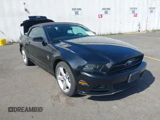 2013 Ford Mustang V6 with VIN 1ZVBP8EM9D5246601, listed as a IAAI auction lot 42239109 with 116,780 mi miles and . Bid and sale history available at DreamBid. Image 1.