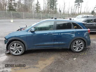 2019 Kia Niro EX with VIN KNDCE3LC7K5351502, listed as a IAAI auction lot 41871233 with 72,457 mi miles. Bid and sale history available at carsss.com. Image 15.