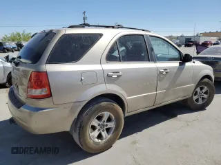 2005 Kia Sorento LX with VIN KNDJD733455421088, listed as a Copart auction lot 55536135 with 278,807 mi miles and Clean Title. Bid and sale history available at carsss.com. Image 3.