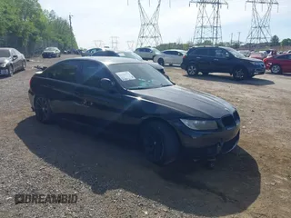 2011 BMW 3 Series 328i xDrive z VIN WBAPK5G55BNN79304, wystawiony jako IAAI lot #42166372 z przebiegiem 115 730 mil mil oraz . Historia ofert i sprzedaży dostępna na DreamBid. Obrazek 1.