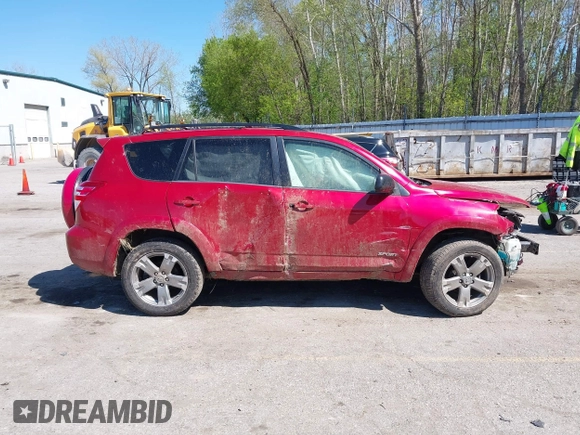 2009 Toyota RAV4 Sport with VIN JTMBF32V09D003830, listed as a IAAI auction lot 42221743 with 197,310 mi miles and . Bid and sale history available at DreamBid. Image 14.