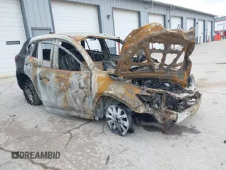 2015 Mazda CX-5 Sport z VIN JM3KE2BE2F0503673, wystawiony jako IAAI lot #41708931 z przebiegiem Nie podano mil oraz . Historia ofert i sprzedaży dostępna na DreamBid. Obrazek 1.