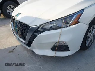 2020 Nissan Altima S with VIN 1N4BL4BV2LC211662, listed as a IAAI auction lot 41894473 with 136,863 mi miles and . Bid and sale history available at DreamBid. Image 17.
