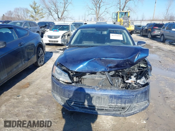2012 Volkswagen Jetta SE с VIN 3VWDX7AJ7CM307161, выставлен на аукционе IAAI как лот 41332691 с пробегом 193 920 миль миль и . История ставок и продаж доступна на DreamBid. Изображение 12.