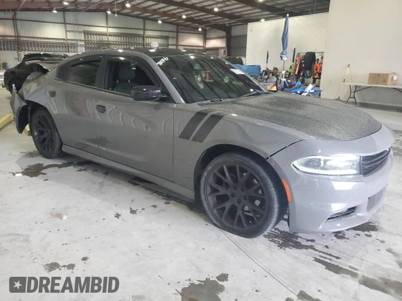 2017 Dodge Charger SE with VIN 2C3CDXBG8HH517322, listed as a Copart auction lot 55077165 with 118,180 mi miles and Clean Title. Bid and sale history available at carsss.com. Image 4.
