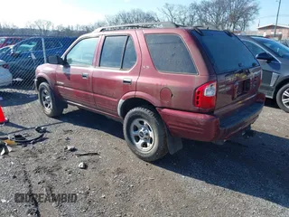2002 Isuzu Rodeo S with VIN 4S2CK58W824301788, listed as a IAAI auction lot 41216681 with 171,615 mi miles and . Bid and sale history available at DreamBid. Image 3.