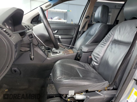 2011 Volvo XC90 I6 with VIN YV4952CY5B1591975, listed as a Copart auction lot 52352945 with 183,192 mi miles and Salvage Title. Bid and sale history available at carsss.com. Image 7.