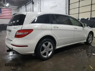 2011 Mercedes-Benz R-Class R 350 with VIN 4JGCB6FE8BA117749, listed as a Copart auction lot 45340435 with 132,215 mi miles and Salvage Title. Bid and sale history available at carsss.com. Image 3.