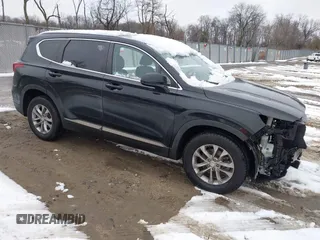 2019 Hyundai Santa Fe SE with VIN 5NMS2CAD9KH003200, listed as a IAAI auction lot 41541423 with 91,913 mi miles. Bid and sale history available at carsss.com. Image 1.