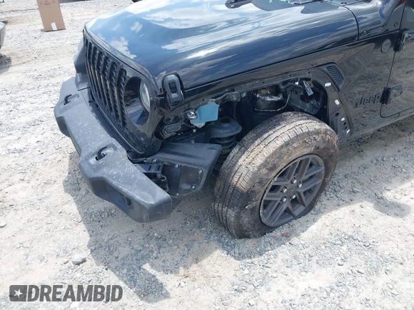2024 Jeep Wrangler Sport S z VIN 1C4PJXDN6RW123452, wystawiony jako IAAI lot #42382840 z przebiegiem 17 234 mil mil oraz . Historia ofert i sprzedaży dostępna na DreamBid. Obrazek 6.