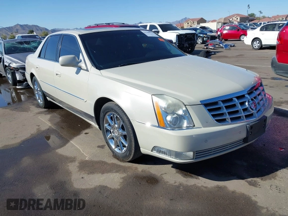 2010 Cadillac DTS w/1SC with VIN 1G6KD5EY6AU134372, listed as a IAAI auction lot 41786835 with 95,354 mi miles. Bid and sale history available at carsss.com. Image 1.