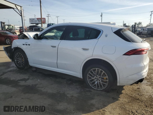 2023 Maserati Grecale GT z VIN ZN682AVA2P7418404, wystawiony jako Copart lot #44812895 z przebiegiem 33 382 mil mil oraz Szkoda całkowita • Salvage title. Historia ofert i sprzedaży dostępna na DreamBid. Obrazek 2.