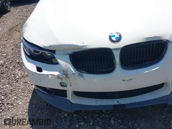 2009 BMW 3 Series 335i xDrive with VIN WBAWC735X9E269900, listed as a IAAI auction lot 42142117 with Not Provided miles and . Bid and sale history available at carsss.com. Image 6.
