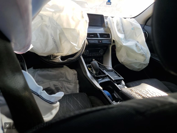 2020 Mitsubishi Eclipse Cross SE with VIN JA4AS5AA0LZ000187, listed as a Copart auction lot 75629684 with Not provided miles and Salvage title. Bid and sale history available at DreamBid. Image 8.