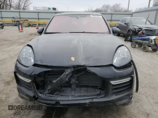 2016 Porsche Cayenne GTS with VIN WP1AD2A23GLA71527, listed as a Copart auction lot 44522855 with 92,876 mi miles and Salvage title. Bid and sale history available at DreamBid. Image 5.