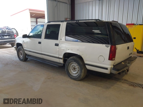 1999 Chevrolet Suburban with VIN 3GNFK16RXXG251900, listed as a IAAI auction lot 42207733 with 224,819 mi miles and . Bid and sale history available at DreamBid. Image 3.