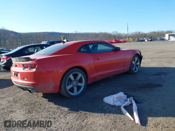 2011 Chevrolet Camaro 2SS with VIN 2G1FK1EJ3B9116032, listed as a IAAI auction lot 41807798 with 209,604 mi miles and . Bid and sale history available at DreamBid. Image 4.